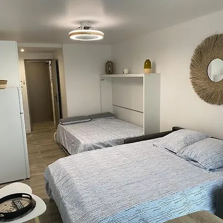 Renove 200 M De La Avec Parking Prive Apartment *