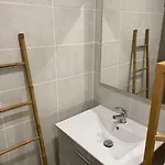 Apartman Renove 200 M De La Avec Parking Prive *